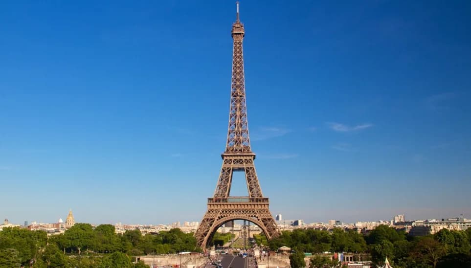 60+ | Encantos da França: Paris, Borgonha e Riviera Francesa com visita a Mônaco