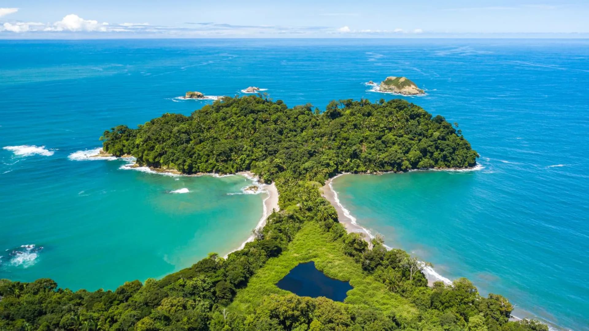 COSTA RICA A SEUS PÉS