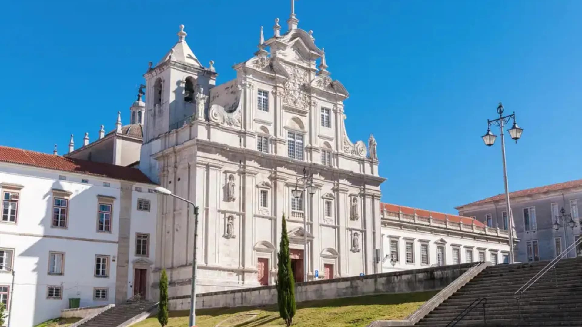 PEREGRINAÇÃO A PORTUGAL COM PE. BENÊ E DIÁCONO MARCELINO