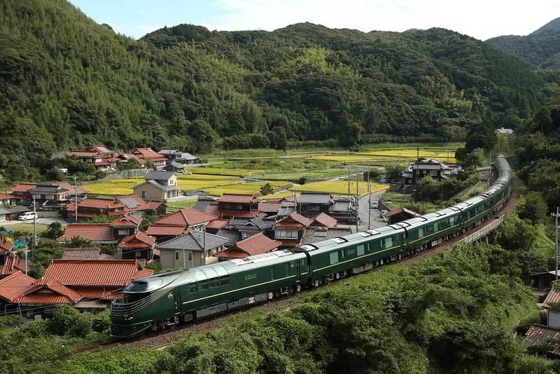 Twilight Express Mizukaze